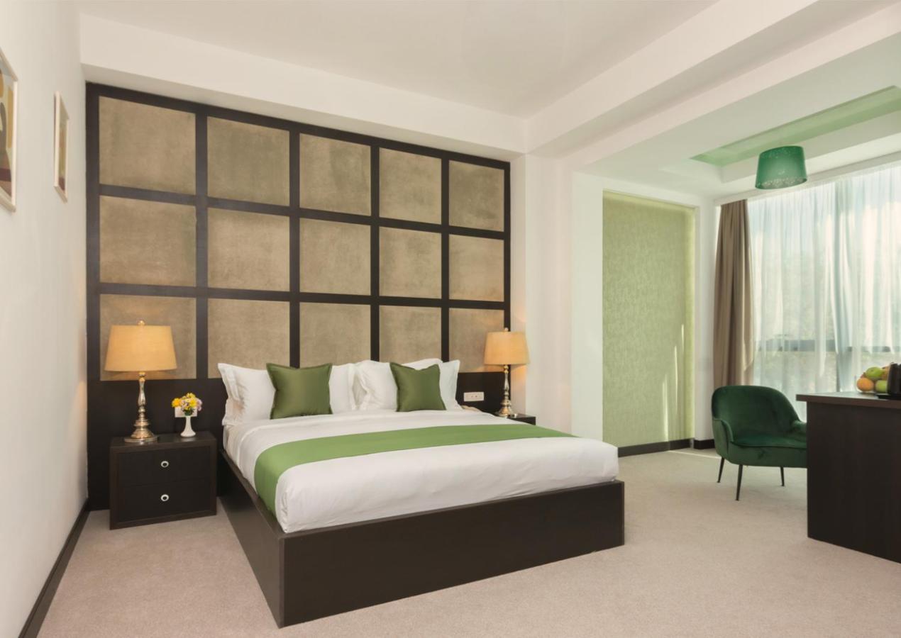 Dave Hotel Jerevan Eksteriør billede